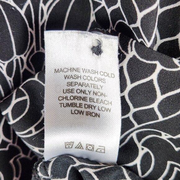 Roaman's Knee Length Button Up Tunic Plus Sz 24W Black White Short Sleeve Flowy - Picture 7 of 7